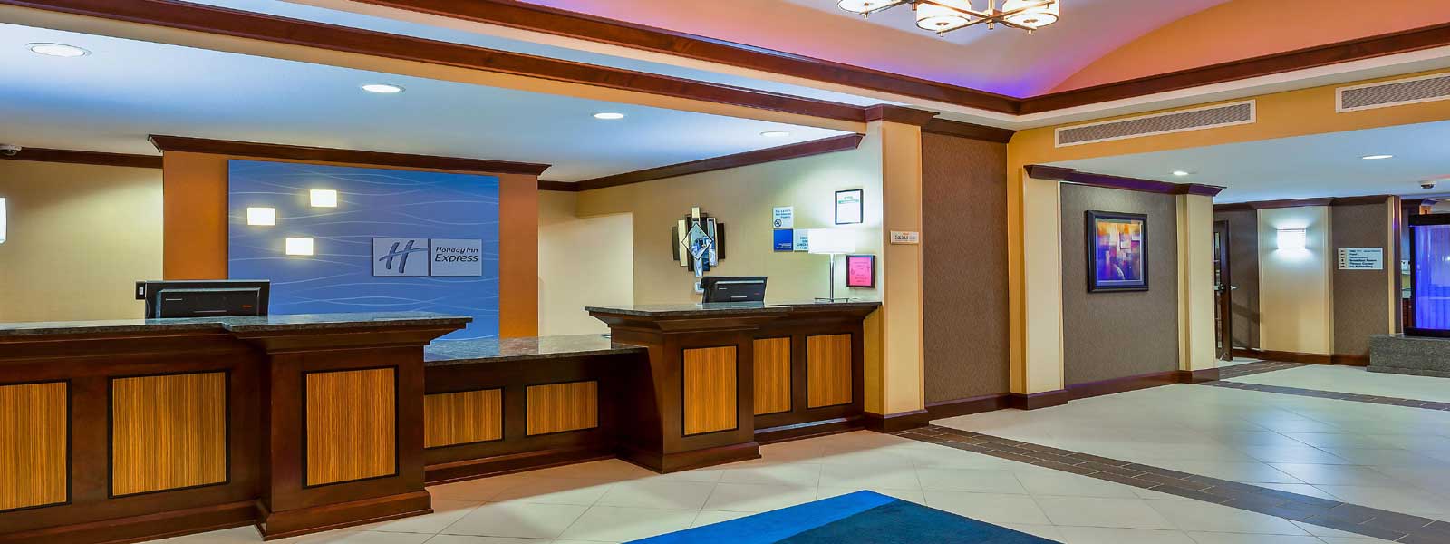Discount Budget Cheap Affordable Hotels Motels Holiday Inn Express & Suites
